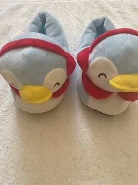 Plush Penguin Kids Slippers - Light Blue & Red